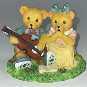 Avery Creations boy and girl bears in the park